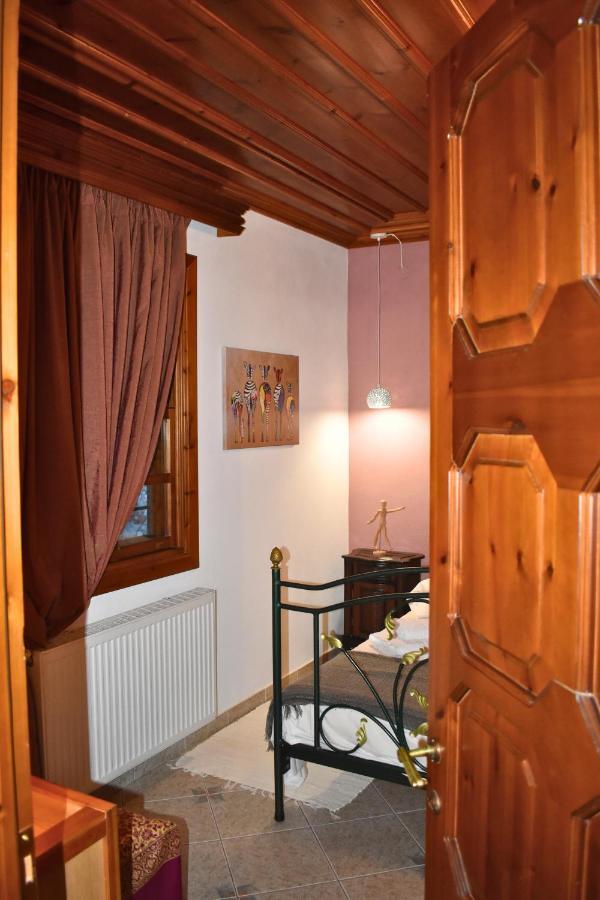 Mikros Prinos Lila'S Guest House מראה חיצוני תמונה