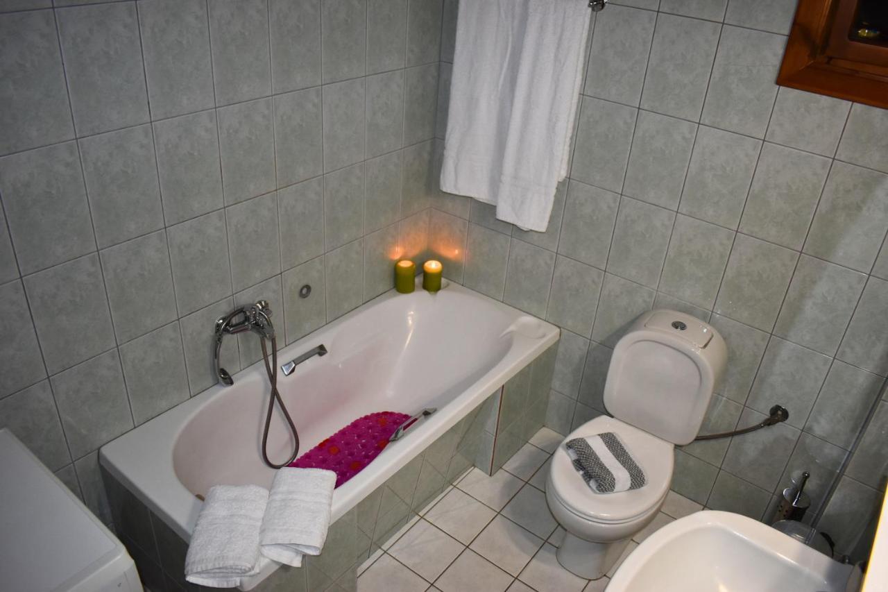Mikros Prinos Lila'S Guest House מראה חיצוני תמונה