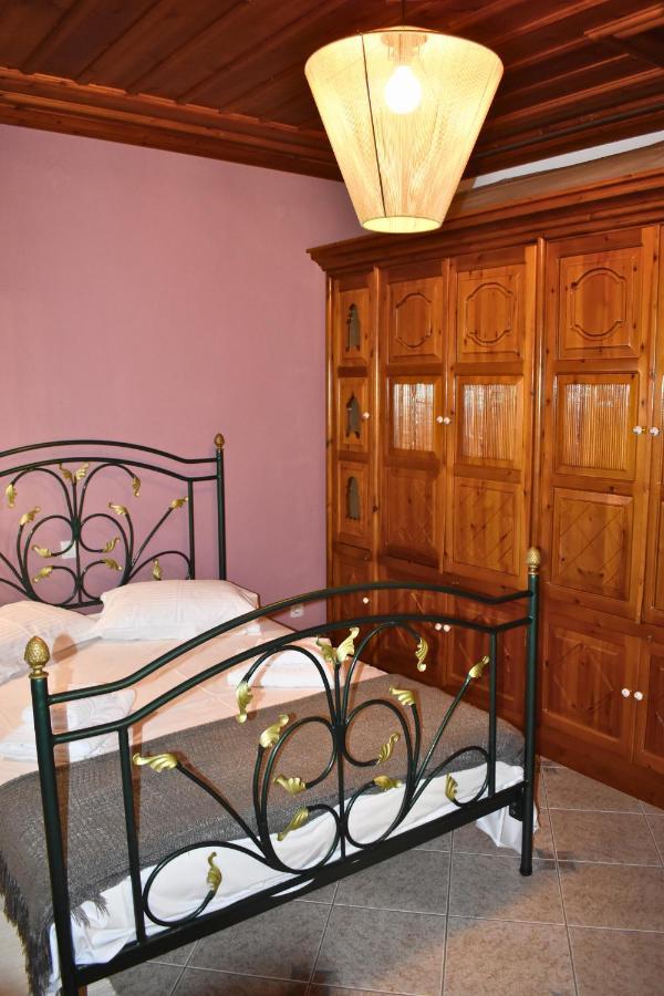 Mikros Prinos Lila'S Guest House מראה חיצוני תמונה