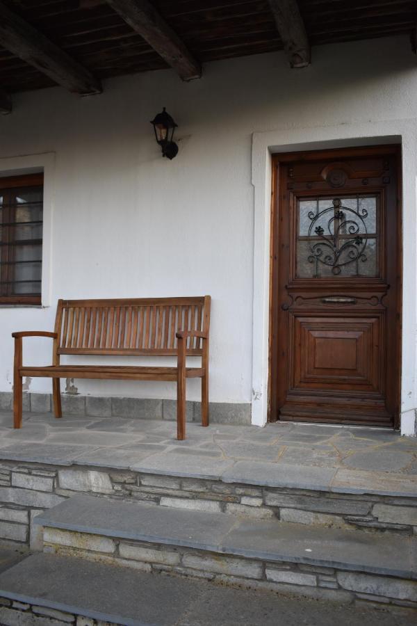 Mikros Prinos Lila'S Guest House מראה חיצוני תמונה