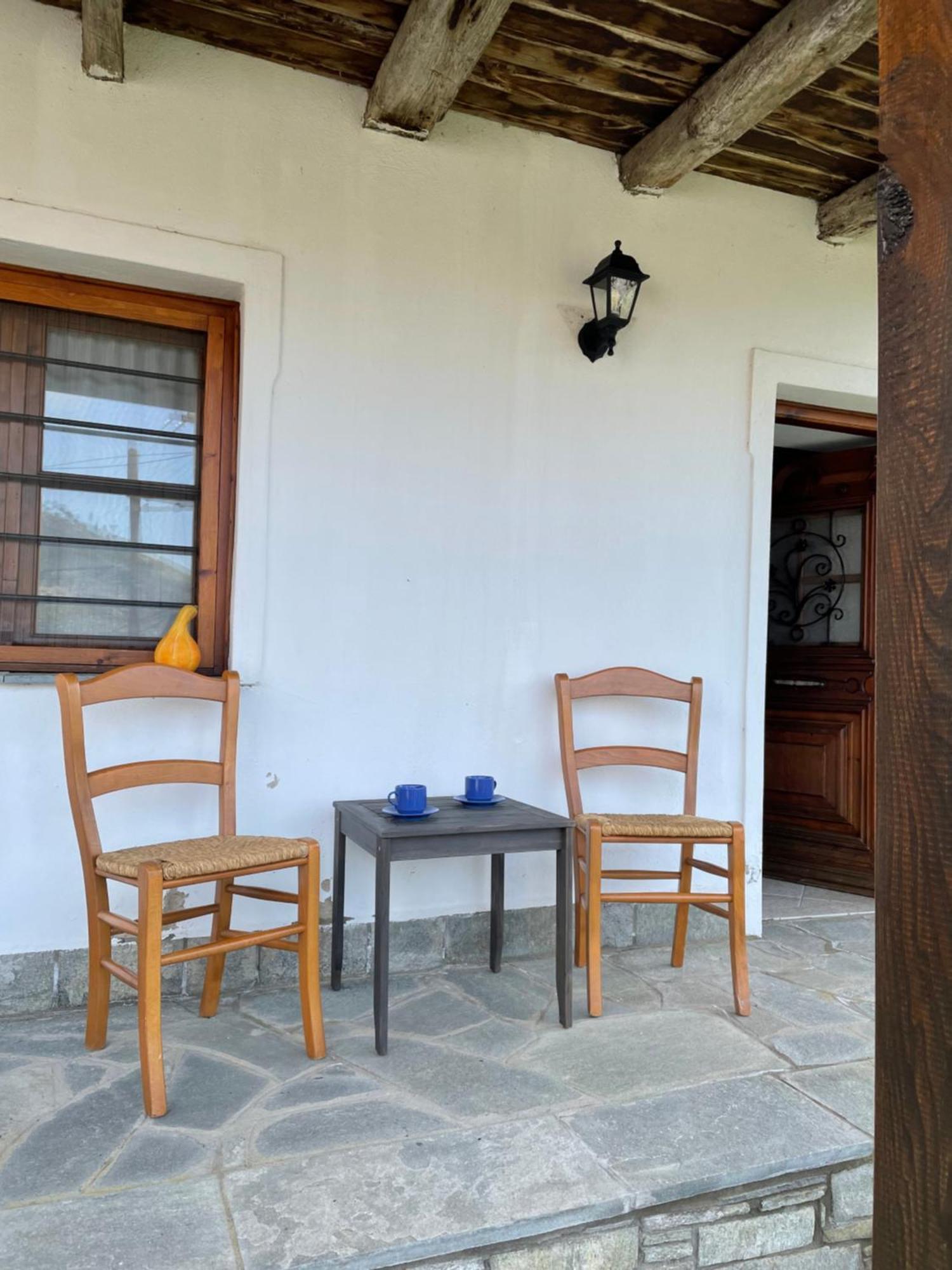 Mikros Prinos Lila'S Guest House מראה חיצוני תמונה
