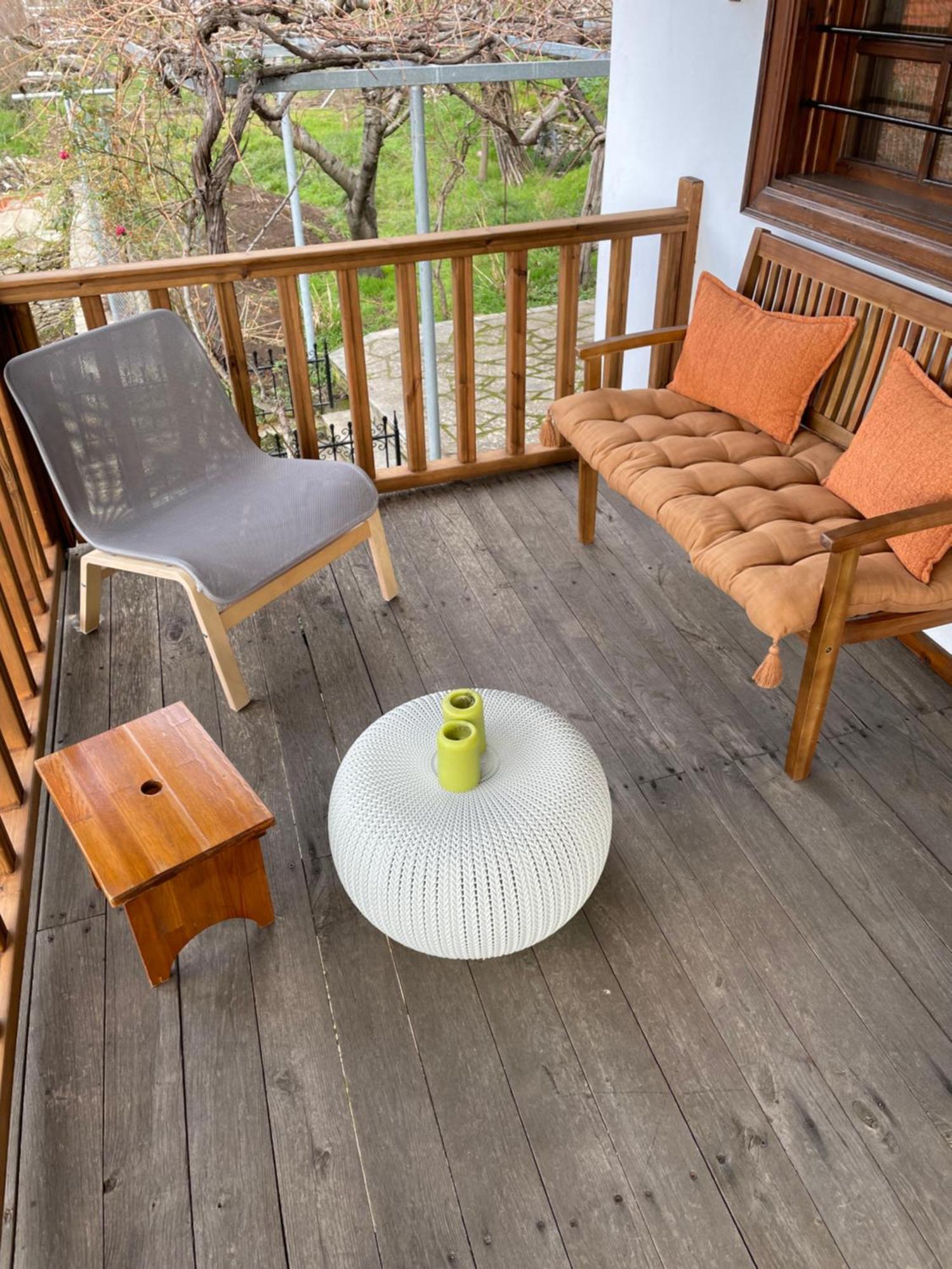 Mikros Prinos Lila'S Guest House מראה חיצוני תמונה